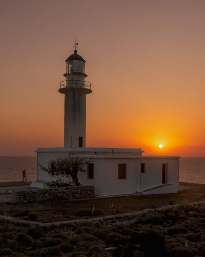 10 STRIKING SUNSET SPOTS IN KEFALONIA